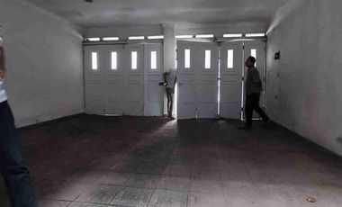 di sewakan rumah bagus bisa untuk usaha di pondok kelapa duren sawit jatim