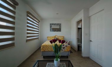 Casa en venta de 3 recámaras con roof garden y terreno excedente | Residencial Tulipanes