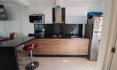 Casa en venta de 3 recámaras con roof garden y terreno excedente | Residencial Tulipanes