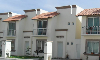 CASA EN VENTA EN COND SAN GERARDO EN ZONA ESPECTACULAR DE AGUASCALIENTES, PUEDE SER TUYA!!