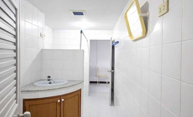 95599 - Urgent Sale! Spacious 61 sqm Condo Near Lanna Hospital