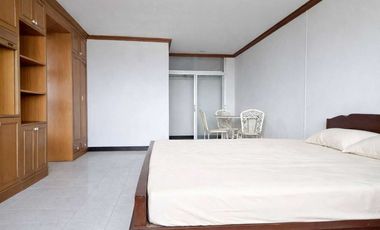 95599 - Urgent Sale! Spacious 61 sqm Condo Near Lanna Hospital