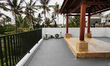 For rent luxury vila 3 bedroom with rooftop view jungle near Ubud