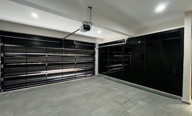 Casa nueva de 3 recámaras y alberca en Venta