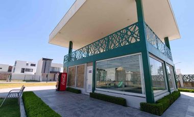 Casa en renta en la Lateral de La Recta a Cholula de 4 recámaras