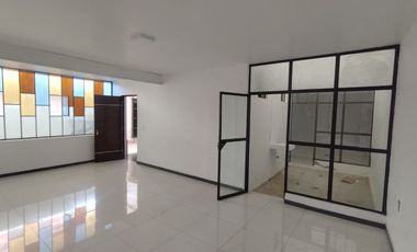 CASA en RENTA MORELIA centro