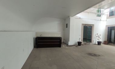 CASA en RENTA MORELIA centro