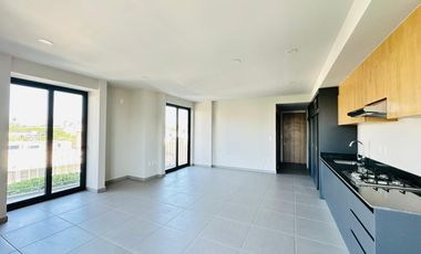 LOFT EN RENTA TORRE BIKIA LEON GTO ZONA CENTRO A UNA CALLE DE LA CALZADA