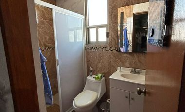 SE VENDE HERMOSA CASA