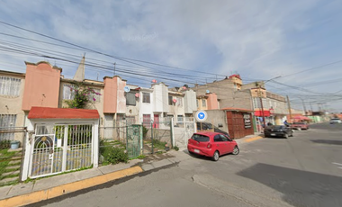 CASA EN CALLE LAGUNA DE COYUCA, FRACCIONAMIENTO REAL, COSTITLAN REAL DE CHICOLOAPAN, ESTADO DE MEXICO. ¡NO SE ACEPTAN CREDITOS!