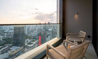 Luxury Sky Residence Floor-to-Ceiling Windows City View