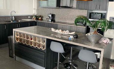 HERMOSO DEPARTAMENTO EN VENTA O RENTA CON TERRAZA Y VISTA