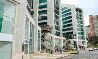 Exclusivo Local en la milla de oro!!