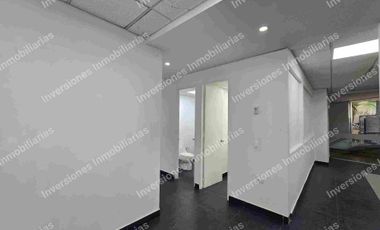 Exclusivo Local en la milla de oro!!