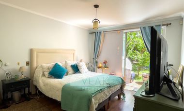 Excelente, Amplia, 4d-3b + Servicios, Condominio Cerrado