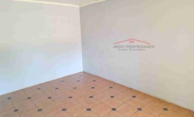 Se Arrienda Funcional Casa Aislada de un piso con Gran Terreno, Villa Padre Hurtado, Artificio,  comuna de La Calera.