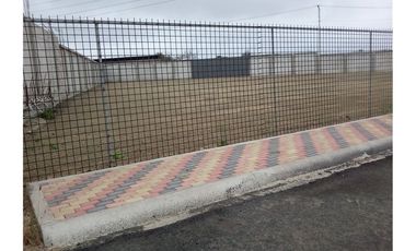 Terreno en Arriendo en Montecristi por la Tejedora