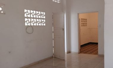CASA EN RECREO