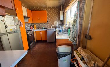 Concón Sur, cómoda casa, 4 dormitorios, 2 baños, patio