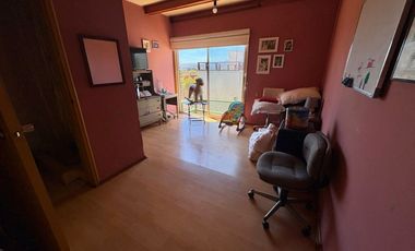 Concón Sur, cómoda casa, 4 dormitorios, 2 baños, patio