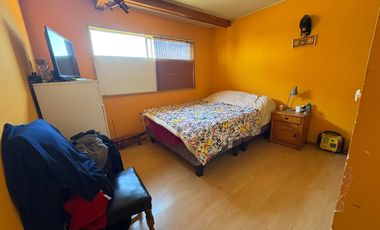 Concón Sur, cómoda casa, 4 dormitorios, 2 baños, patio