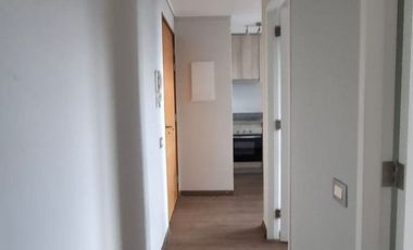 Arrendamos céntrico departamento de 2 d y 1b, nuevo con estacionamiento