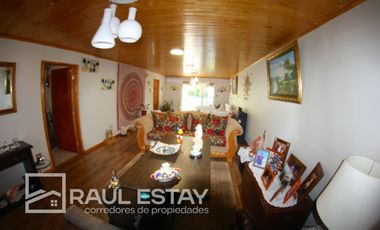 VENDEMOS Hermosa y amplia casa en entorno campestre