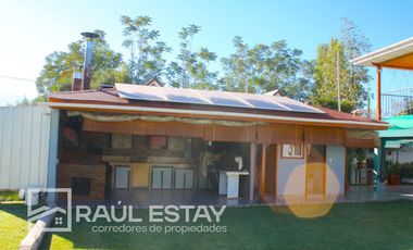 VENDEMOS Hermosa y amplia casa en entorno campestre