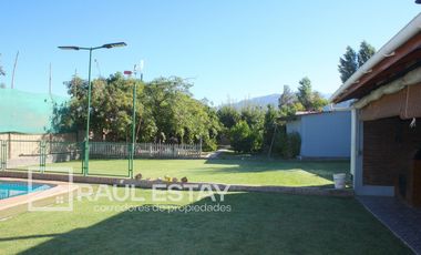 VENDEMOS Hermosa y amplia casa en entorno campestre