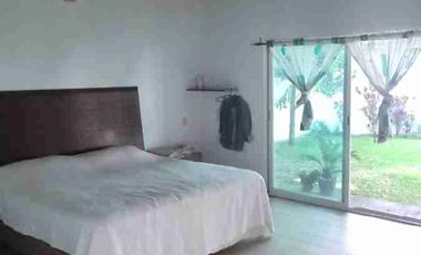🔥 REMATE en Temixco Centro | Casa de 1 Planta con 1,250 m² ¡Oportunidad única, termínala a tu gusto! 💥