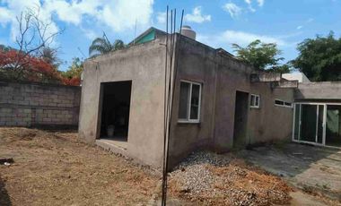 🔥 REMATE en Temixco Centro | Casa de 1 Planta con 1,250 m² ¡Oportunidad única, termínala a tu gusto! 💥