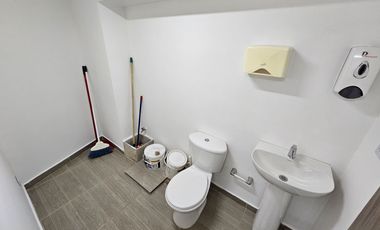 ARRIENDO LOCAL CABECERA