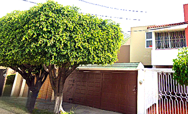 CASA EN VENTA EN JALISCO ZAPOPAN JARDINES DE GUADALUPE