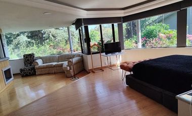 Casa en Renta en Bosques De Las Lomas 3R/3.5B/5E - Jardin - Jacuzzi - 557m2