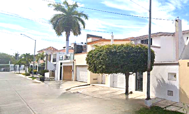 CASA EN VENTA EN SINALOA MAZATLAN LOMAS DE MAZATLAN
