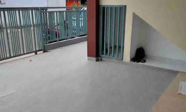 ✳️Di jual/For Sale
RUMAH BARU Minimalis 
Kopo Permai 
Strategis Bisa utk USAHA.
Hadap Timur, Lebar 7,5 mtr 2,5 Lt , SHM 
Lt 88 m2 , Lb 160 m2
4 KT, 3 KM
2200 Watt , Submersible.
Op Rp.1,45 m negoo trn ke 1.3 m
Info : 0822.1857.----
Teguh Budiman