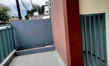✳️Di jual/For Sale
RUMAH BARU Minimalis 
Kopo Permai 
Strategis Bisa utk USAHA.
Hadap Timur, Lebar 7,5 mtr 2,5 Lt , SHM 
Lt 88 m2 , Lb 160 m2
4 KT, 3 KM
2200 Watt , Submersible.
Op Rp.1,45 m negoo trn ke 1.3 m
Info : 0822.1857.----
Teguh Budiman