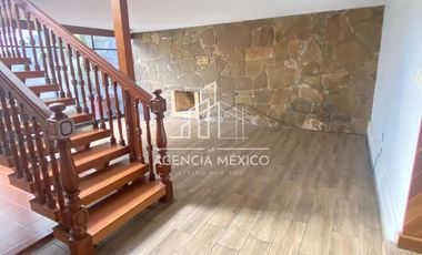 Casa en Venta Satélite Cto. Novelistas