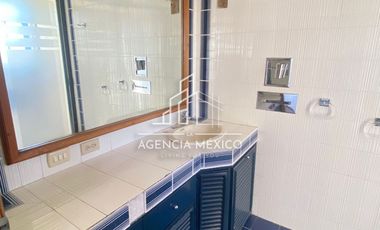 Casa en Venta Satélite Cto. Novelistas