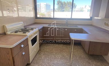 Casa en Venta Satélite Cto. Novelistas