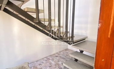 Casa en Venta Satélite Cto. Novelistas