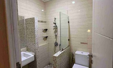 Disewakan Rumah Green lake City