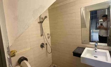 Disewakan Rumah Green lake City