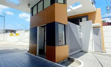 3 bedroom  Brand New Townhouses for Sale in EDSA Congressional, Quezon City