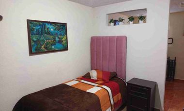 Casa Ampliada en Venta - Bosques de Ica, Zinacantepec | Frente a Parque
