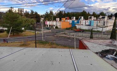 Casa Ampliada en Venta - Bosques de Ica, Zinacantepec | Frente a Parque