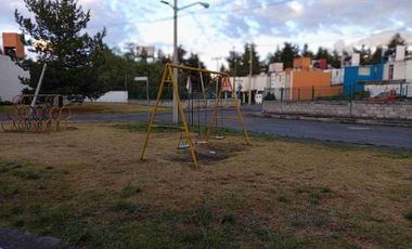 Casa Ampliada en Venta - Bosques de Ica, Zinacantepec | Frente a Parque