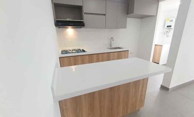 Apartamento en Alquiler Bello, Pueeto Vallarta, cerca al HOMO y a vía principal  por  $2'100.000