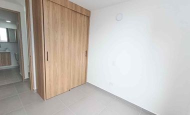 Apartamento en Alquiler Bello, Pueeto Vallarta, cerca al HOMO y a vía principal  por  $2'100.000