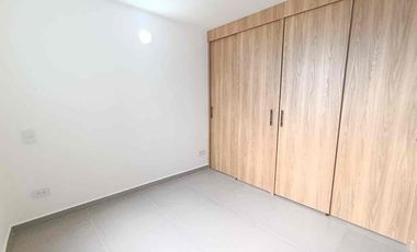 Apartamento en Alquiler Bello, Pueeto Vallarta, cerca al HOMO y a vía principal  por  $2'100.000